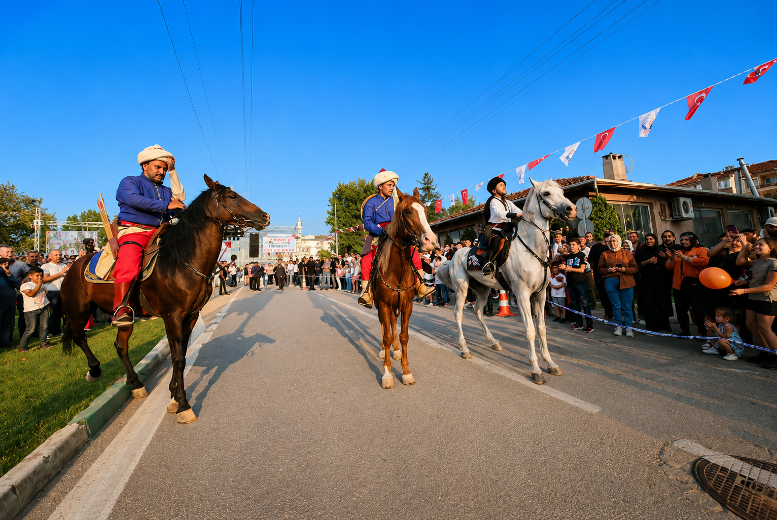 Geçmiş yılların Uluslararası Altın Biber Festivali görselleri