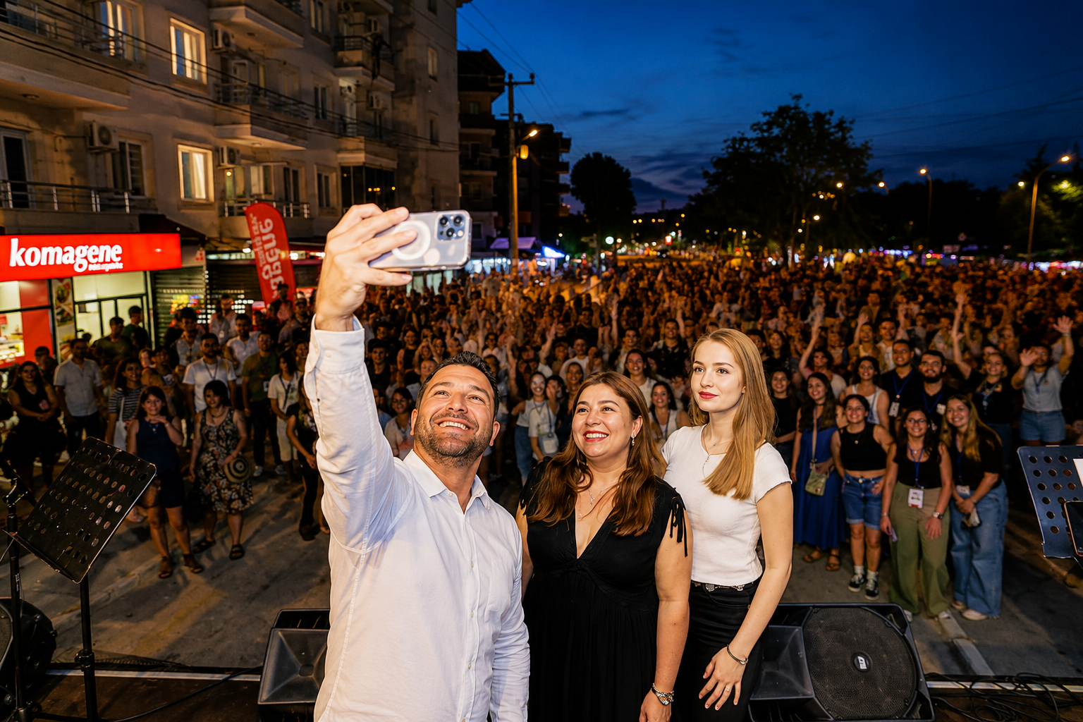 Geçmiş Yılların GaziFest Gençlik Festivali görselleri