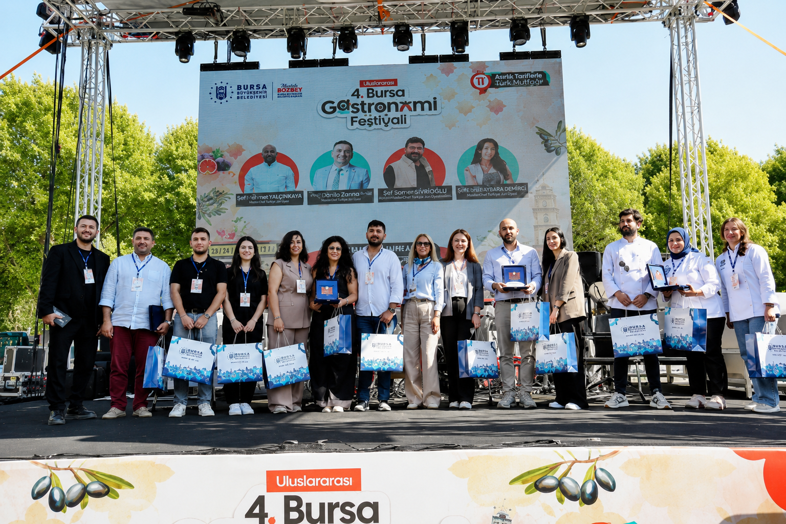 Geçmiş yılların Uluslararası Bursa Gastronomi Festivali görselleri