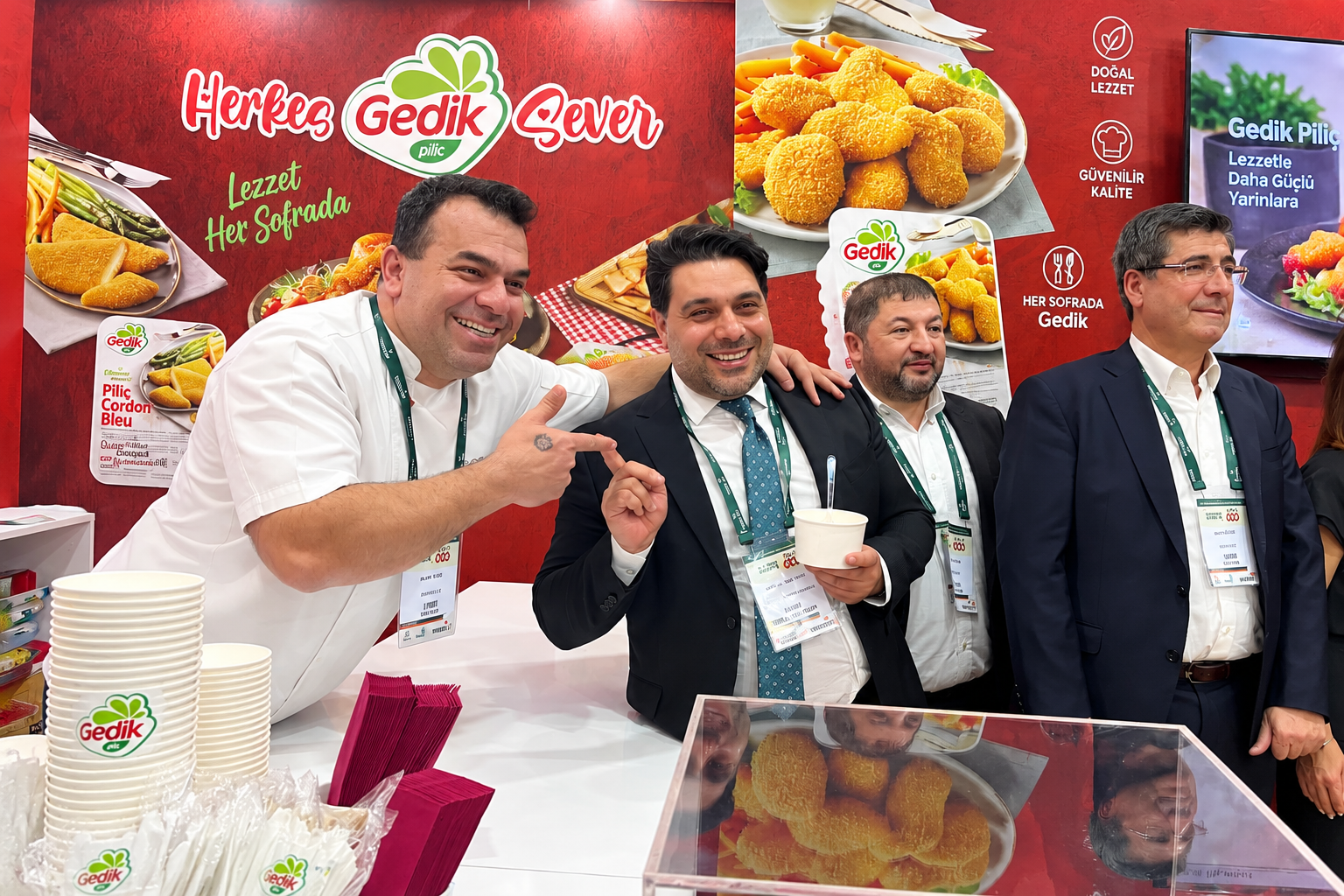 Geçmiş yılların İstanbul Yerel Marketler Buluşması görselleri