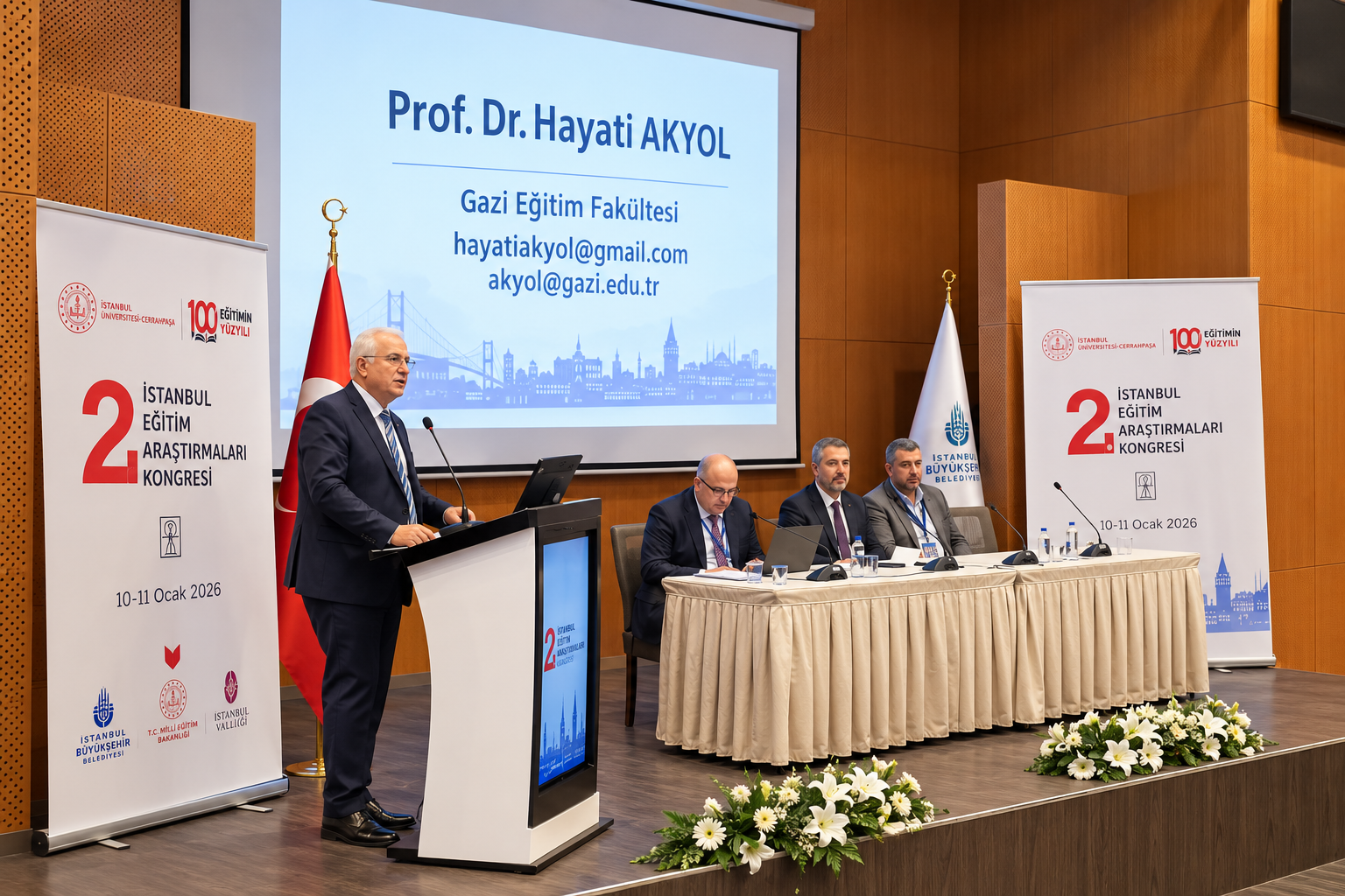 Geçmiş yılların İstanbul Eğitim Araştırmaları Kongresi görselleri