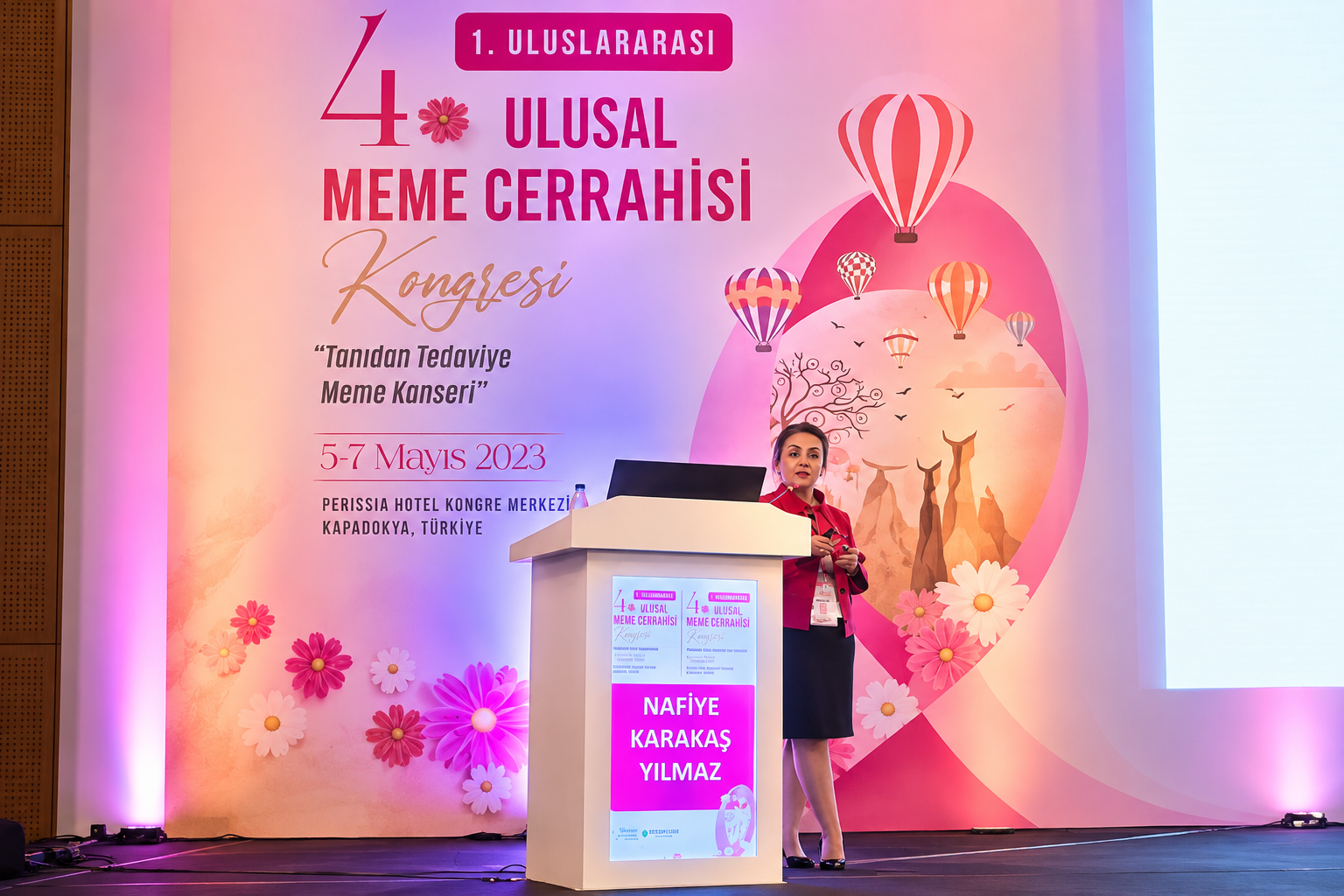 Geçmiş yılların  Uluslararası Ulusal Meme Cerrahisi Kongresi görselleri