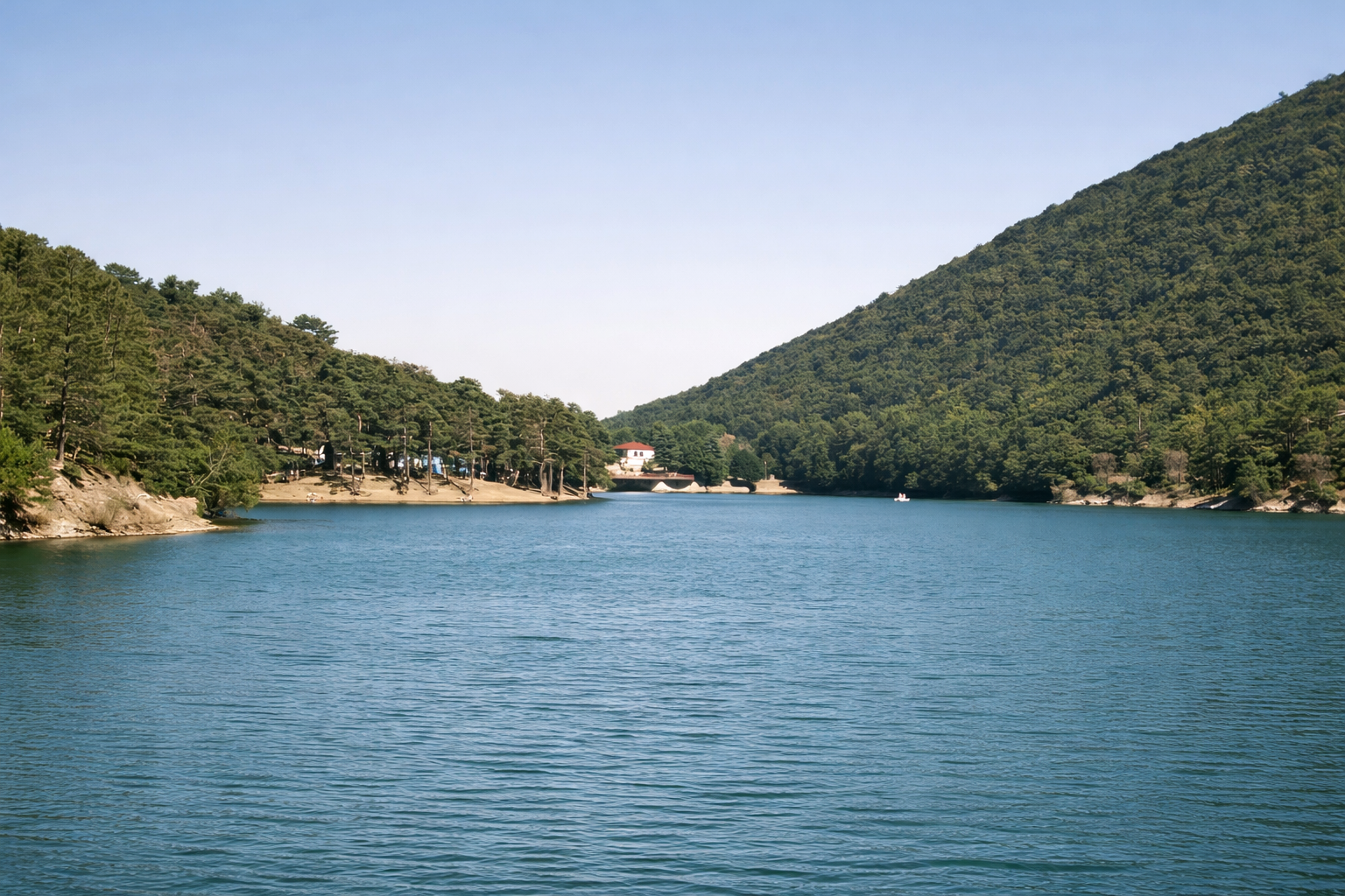 Borabay Gölü