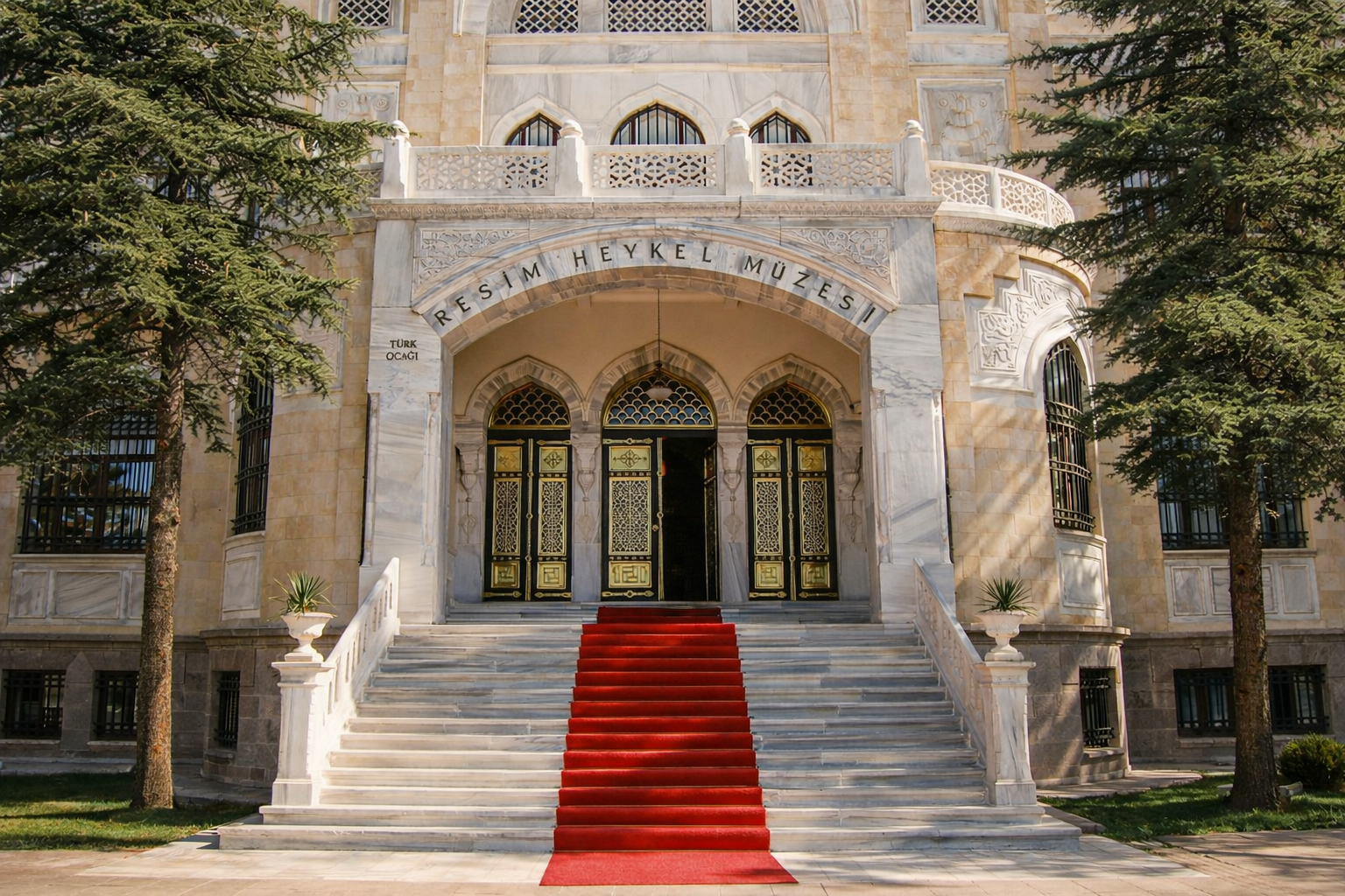 Resim ve Heykel Müzesi