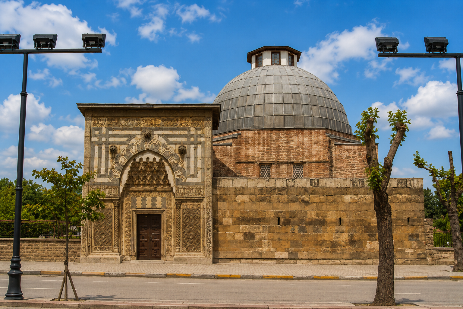 Antalya Karatay Medresesi: Selçuklu Mirası — Antalya kültür rotası görseli
