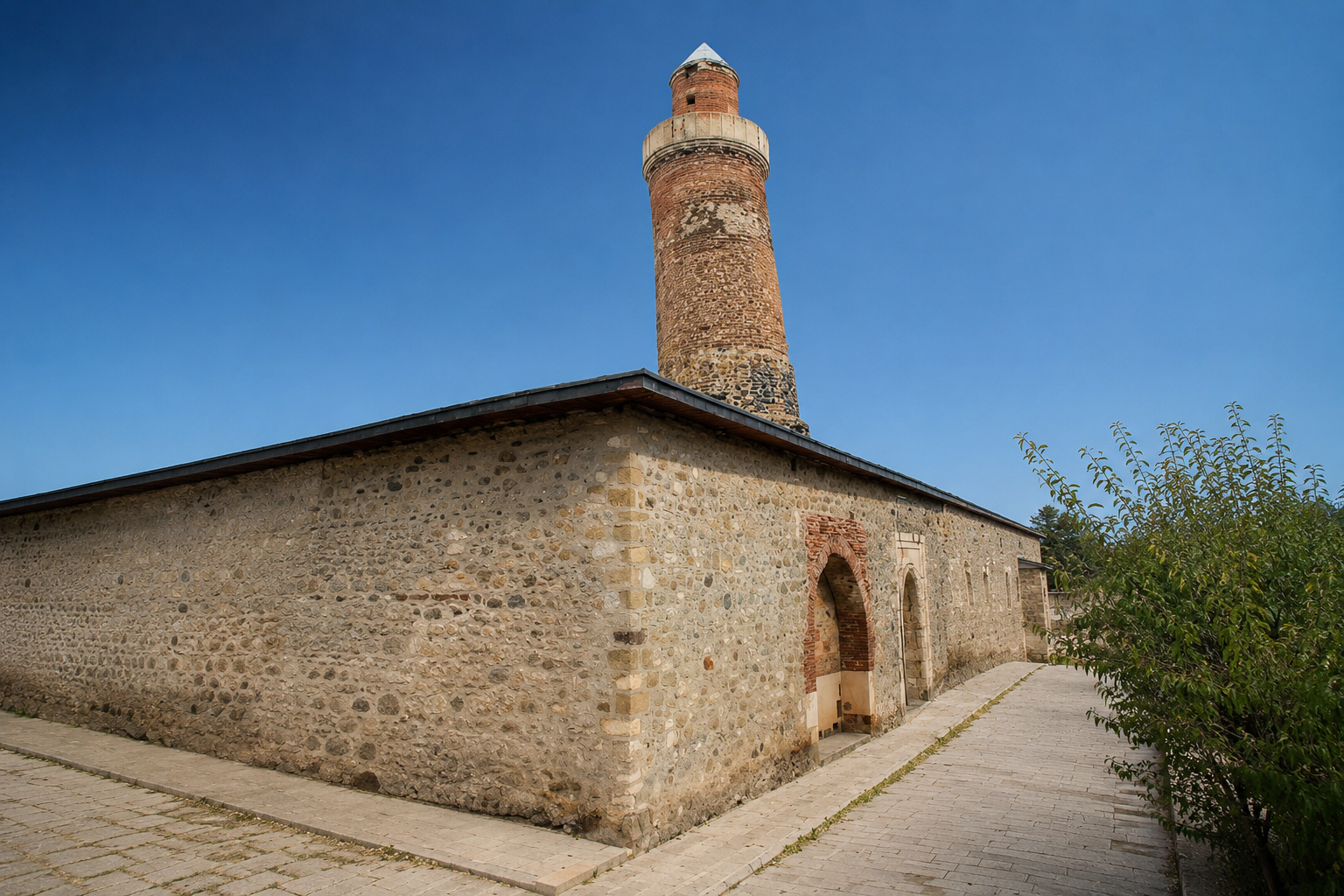 Harput Ulu Camii: Gökyüzüne Eğilerek Yükselen Tarih — Elazığ kültür rotası görseli
