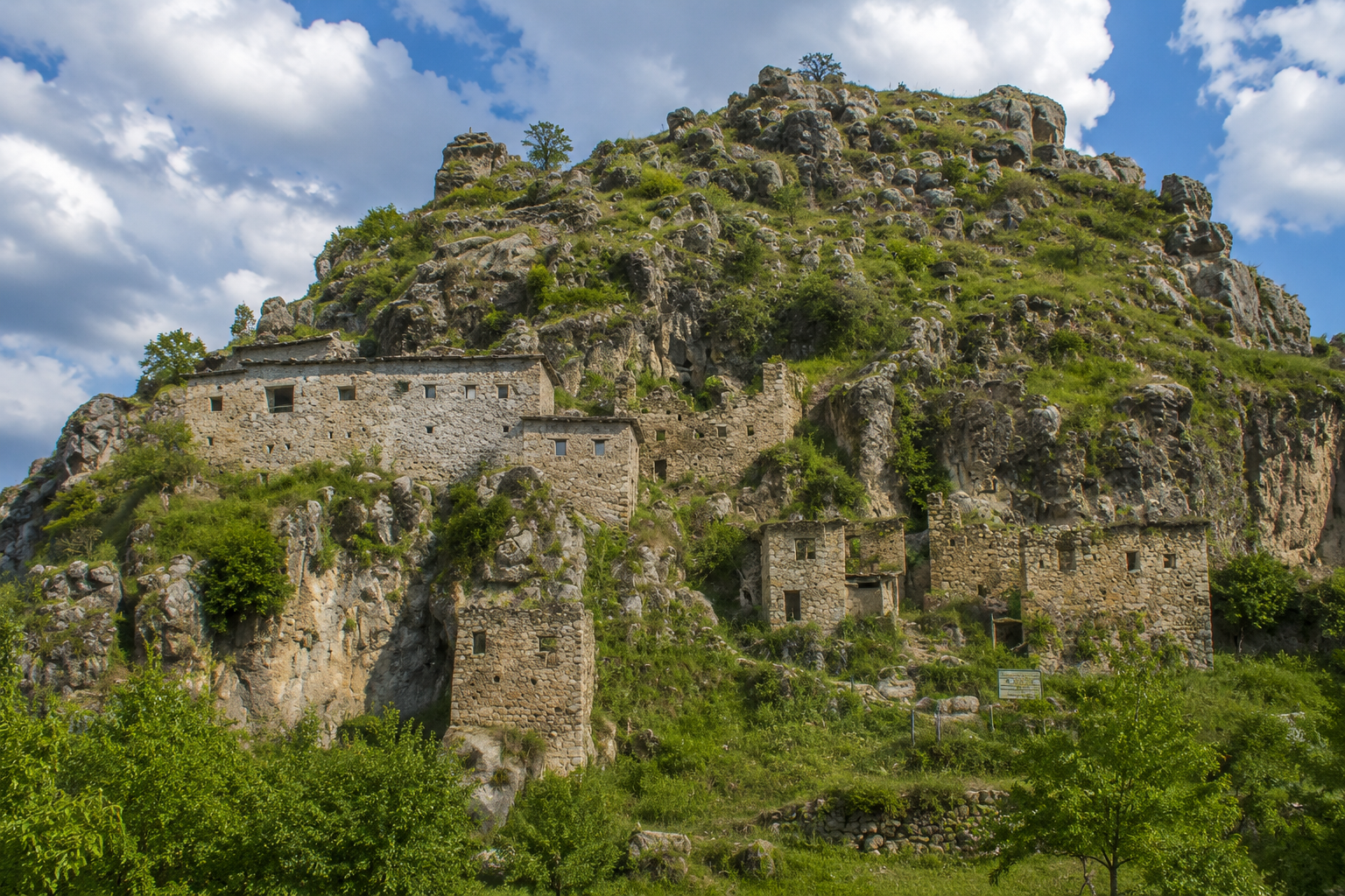 Çukurca Taş Evleri — Hakkari kültür rotası görseli