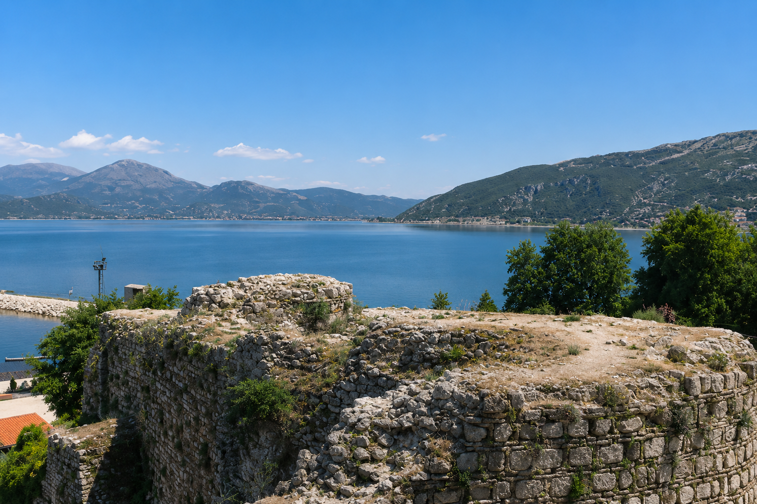 Eğirdir G&ouml;l&uuml; Manzarası