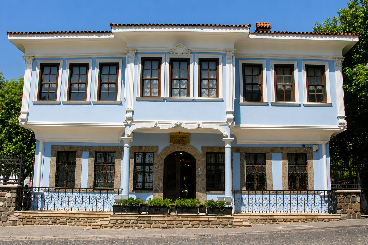 M&uuml;zenin Tarihi