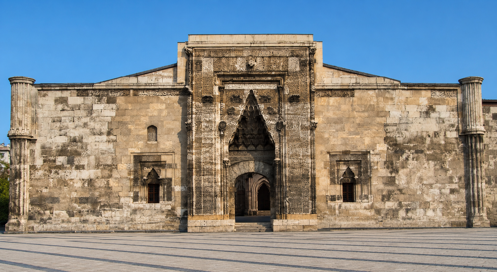 Buruciye Medresesi — Sivas kültür rotası görseli