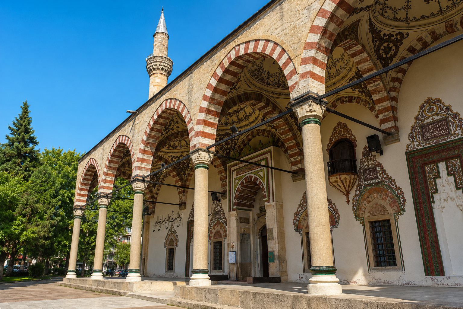 Manisa Gezisinde Sultan Camii Neden G&ouml;r&uuml;lmeli?