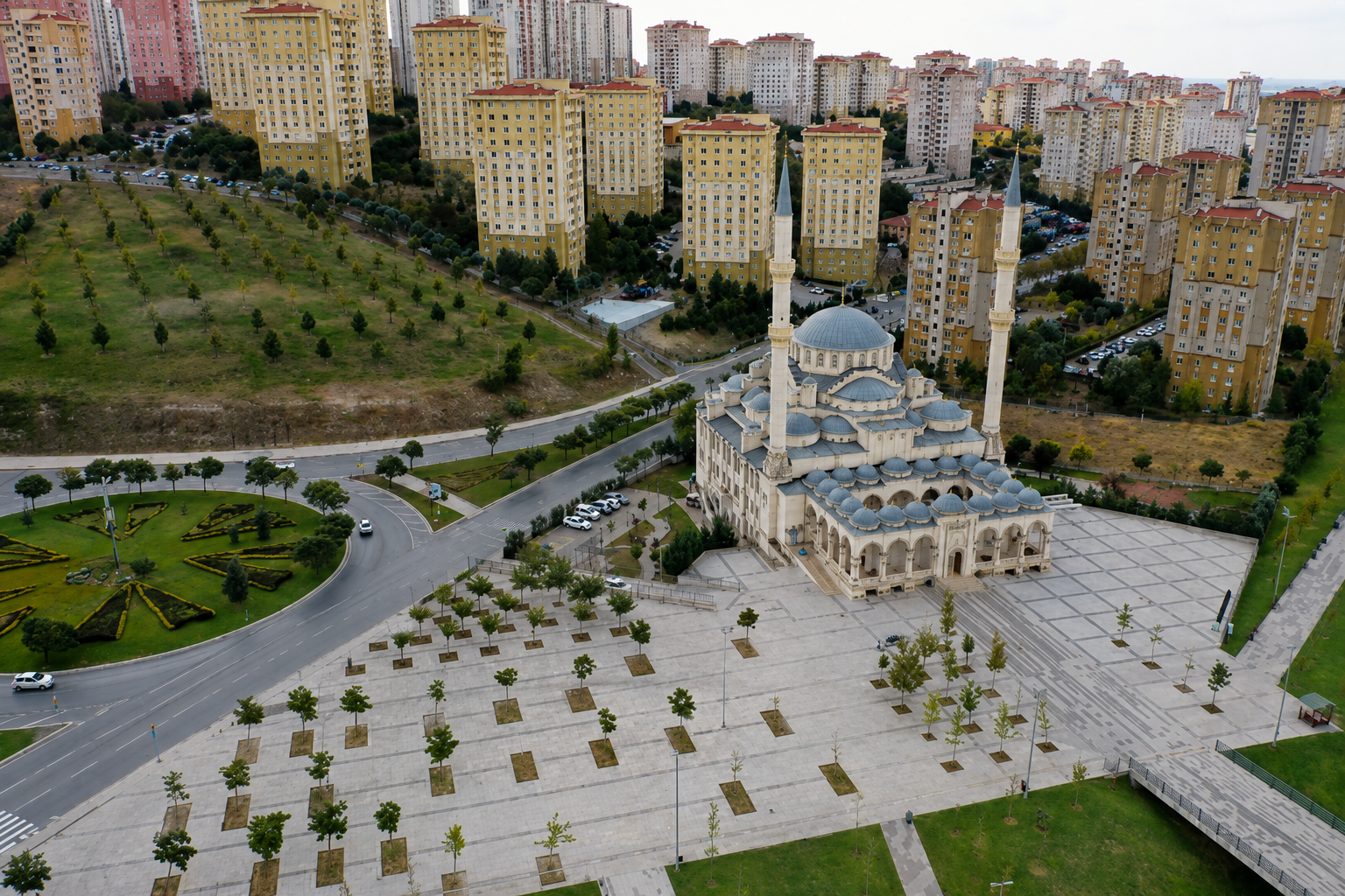 Atakent Mahallesi Küçükçekmece - Türkiye'nin en kalabalık dördüncü mahallesi