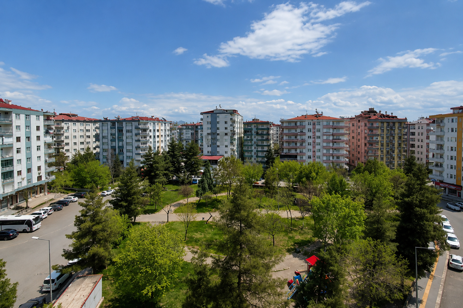 Fırat Mahallesi Kayapınar Diyarbakır - Türkiye'nin en kalabalık mahallelerinden biri