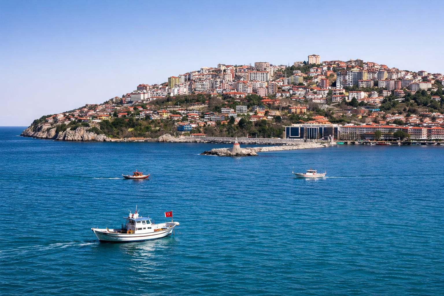 Zonguldak Karadeniz kıyısı ve liman