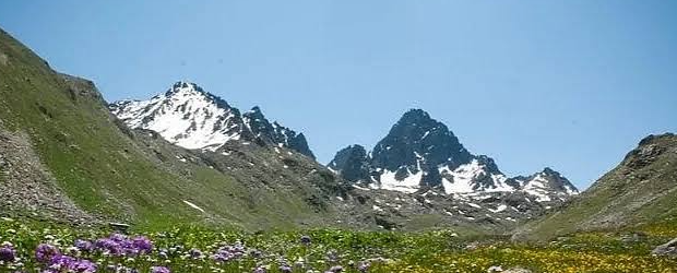 Bitlis’in dağlık arazisi ve yüksek dağları