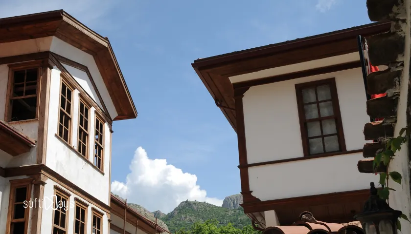 2) Gezilecek yerleri sırala